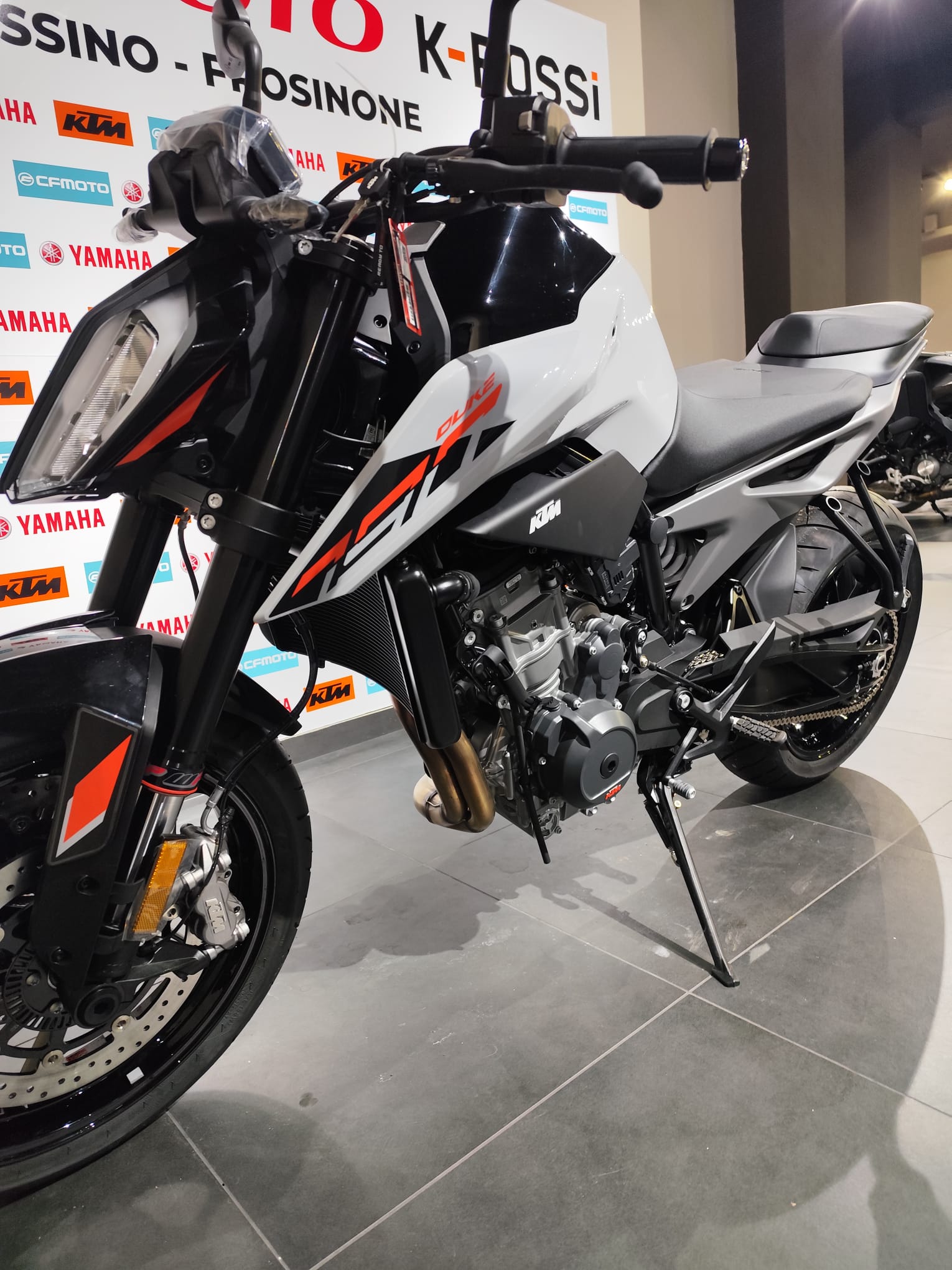 KTM 790 DUKE_02