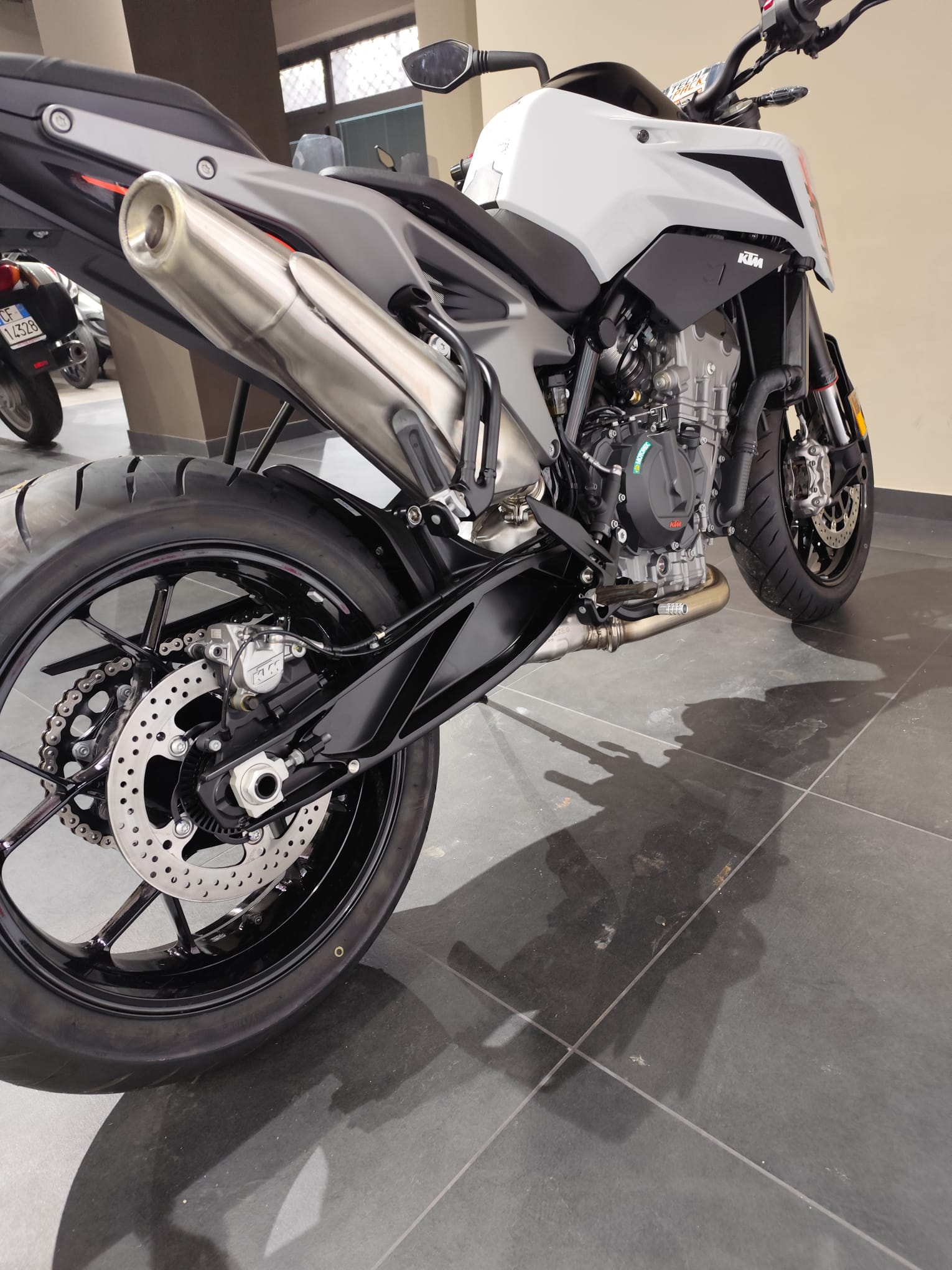 KTM 790 DUKE_05