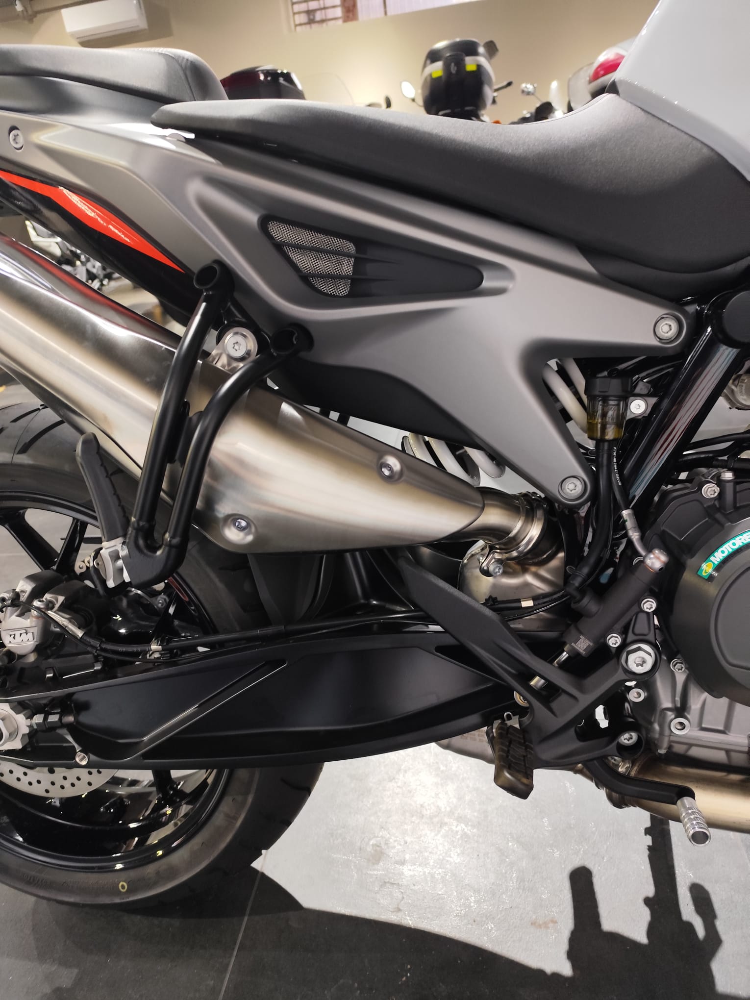 KTM 790 DUKE_06